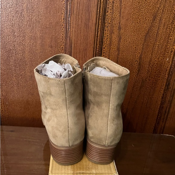 Brand New Lane Bryant Taupe Suede Ankle Boot (Brand New) - Picture 6 of 16